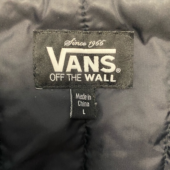 Awesome VANS Plaid Women’s Winter Jacket - Picture 7 of 8